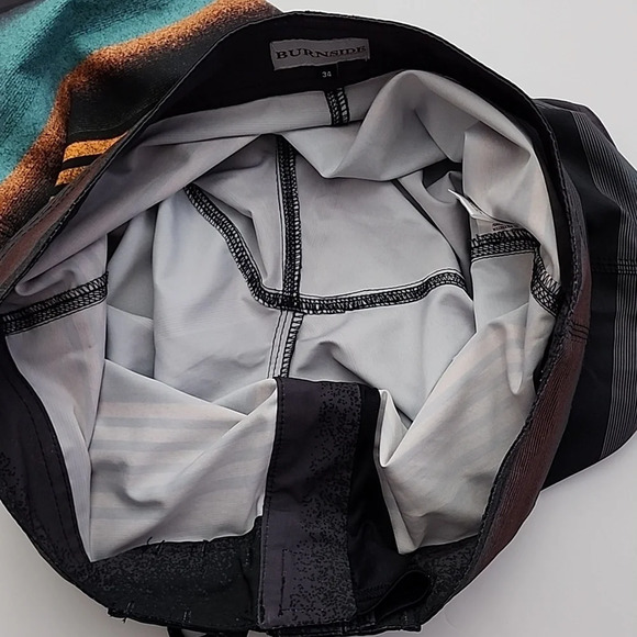 Burnside Men's Swim Shorts  Size 34 - Picture 7 of 14